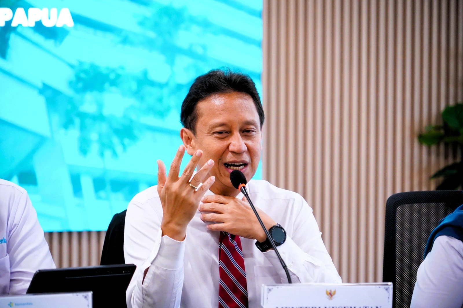 Menkes Budi: Pemda Masih Mampu Tangani Dampak Banjir dan Longsor di Aceh–Sumut