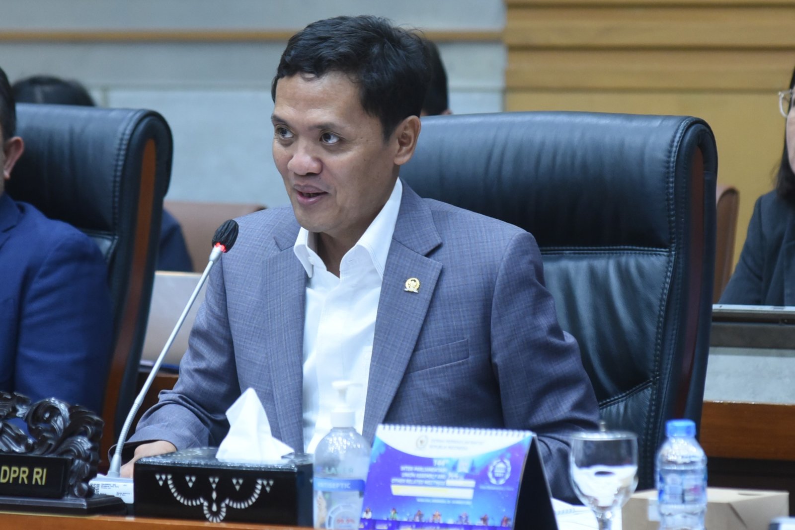 Komisi III DPR Lanjutkan Fit and Proper Test Tujuh Calon Anggota Komisi Yudisial 2025