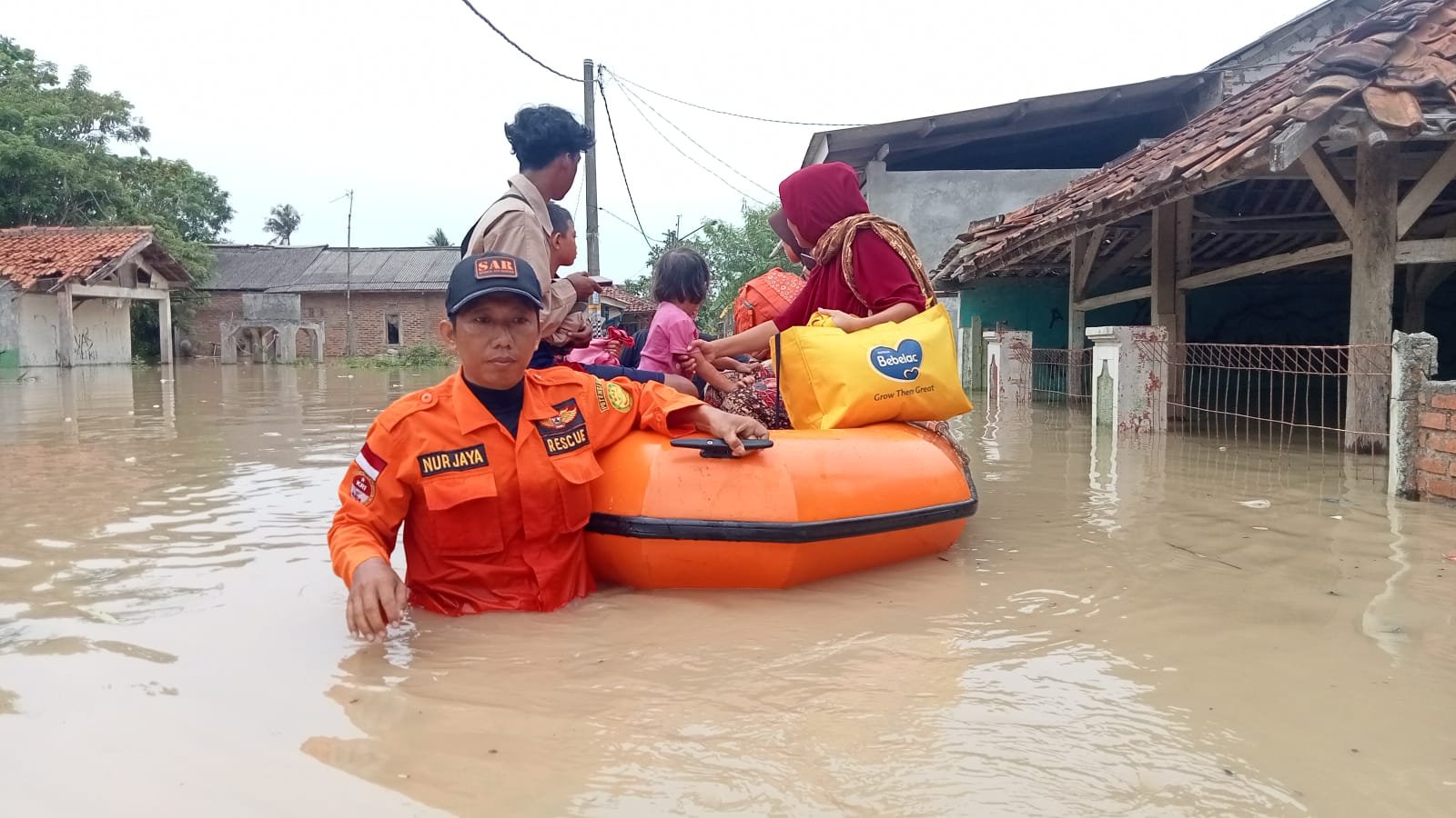 Atasi Banjir Berulang, Infrastruktur Pengendali Banjir di Karangligar Mulai Dibangun