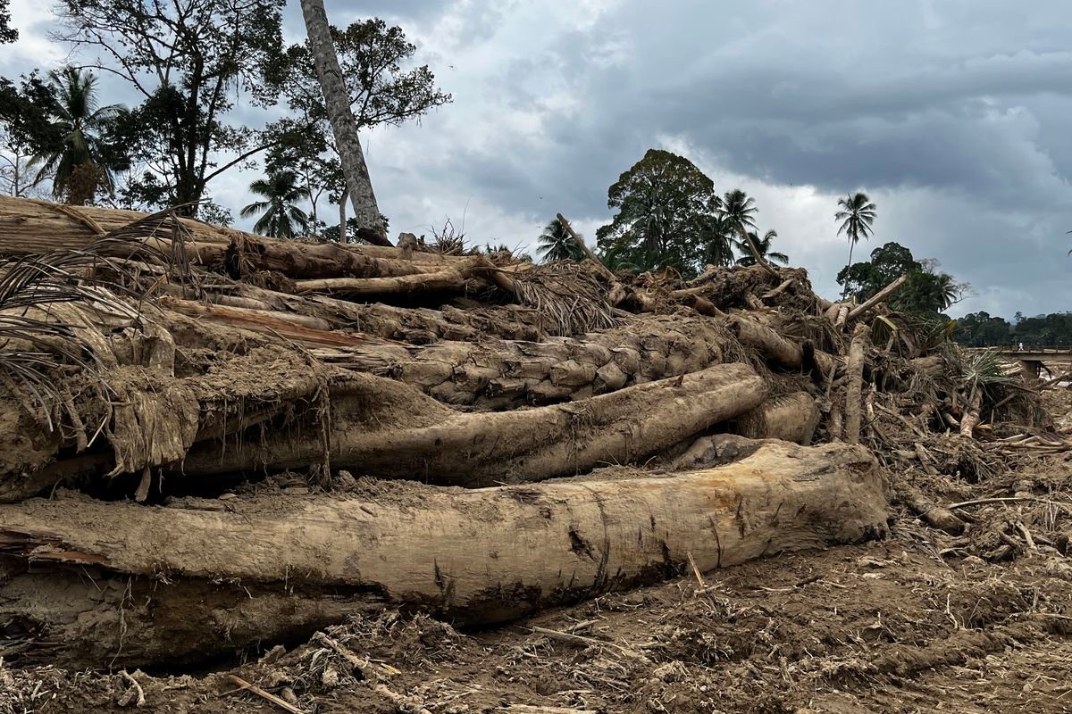 Update Bencana Tapanuli Utara: Desa Terisolasi Akibat Banjir dan Longsor