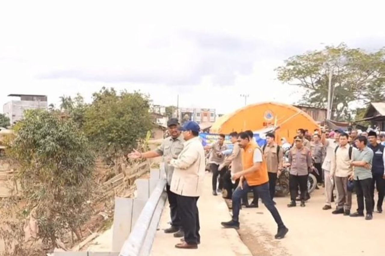 Peninjauan Presiden Prabowo di Aceh Tamiang: Banjir, Tumpukan Kayu, dan Pemulihan Korban