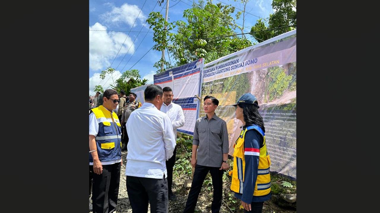 Gibran Tinjau Rencana Jembatan Gantung Sungai Gomo untuk Konektivitas Warga