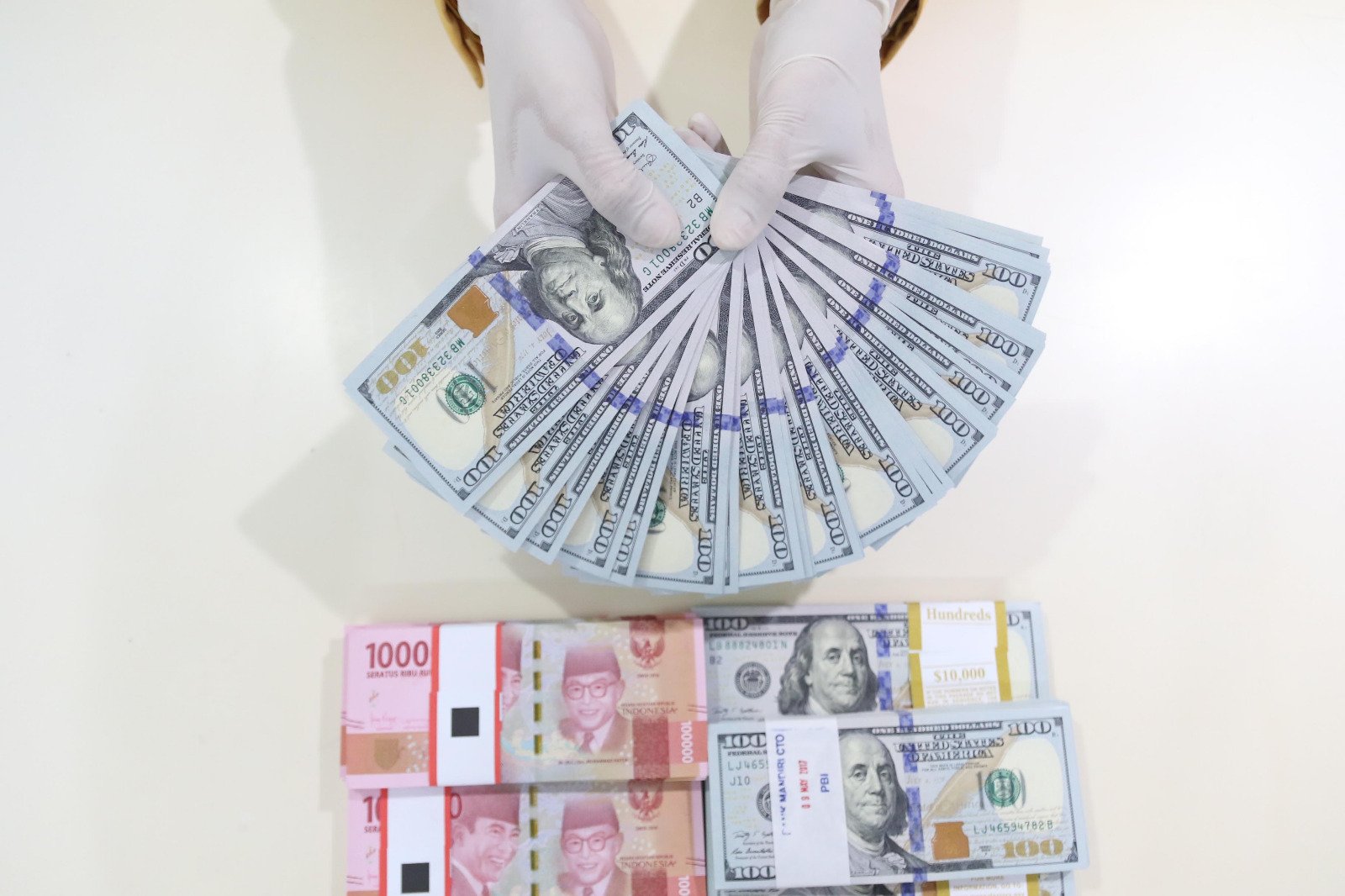 Rupiah Menguat ke Rp16.710/USD di Pembukaan Perdagangan Jakarta