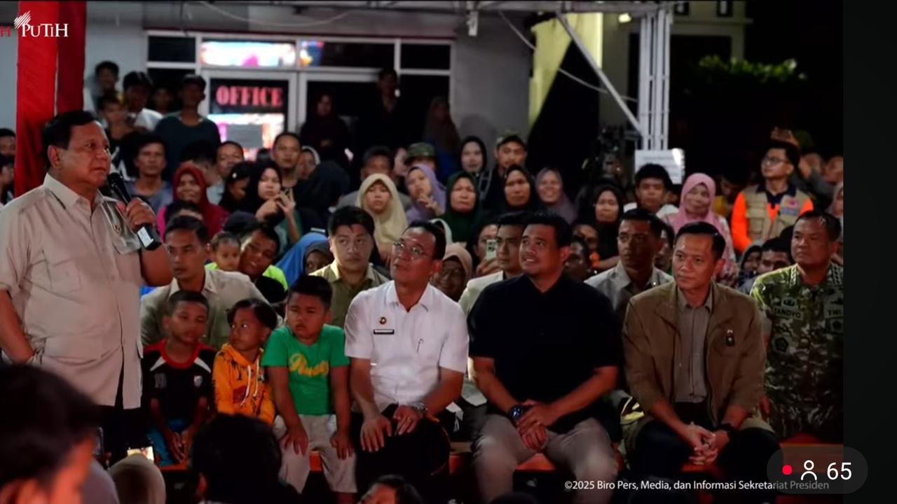 Presiden Prabowo Rayakan Tahun Baru Bersama Pengungsi Banjir di Batu Hula, Tapanuli Selatan