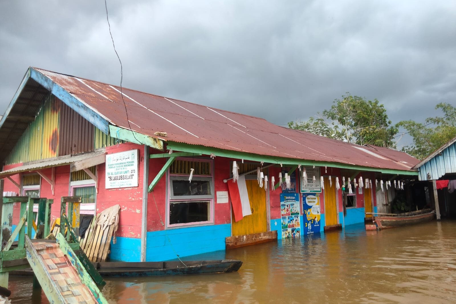 Disdikbud Kalsel Fokus Revitalisasi 926 Sekolah Terdampak Banjir dan Bantu Siswa