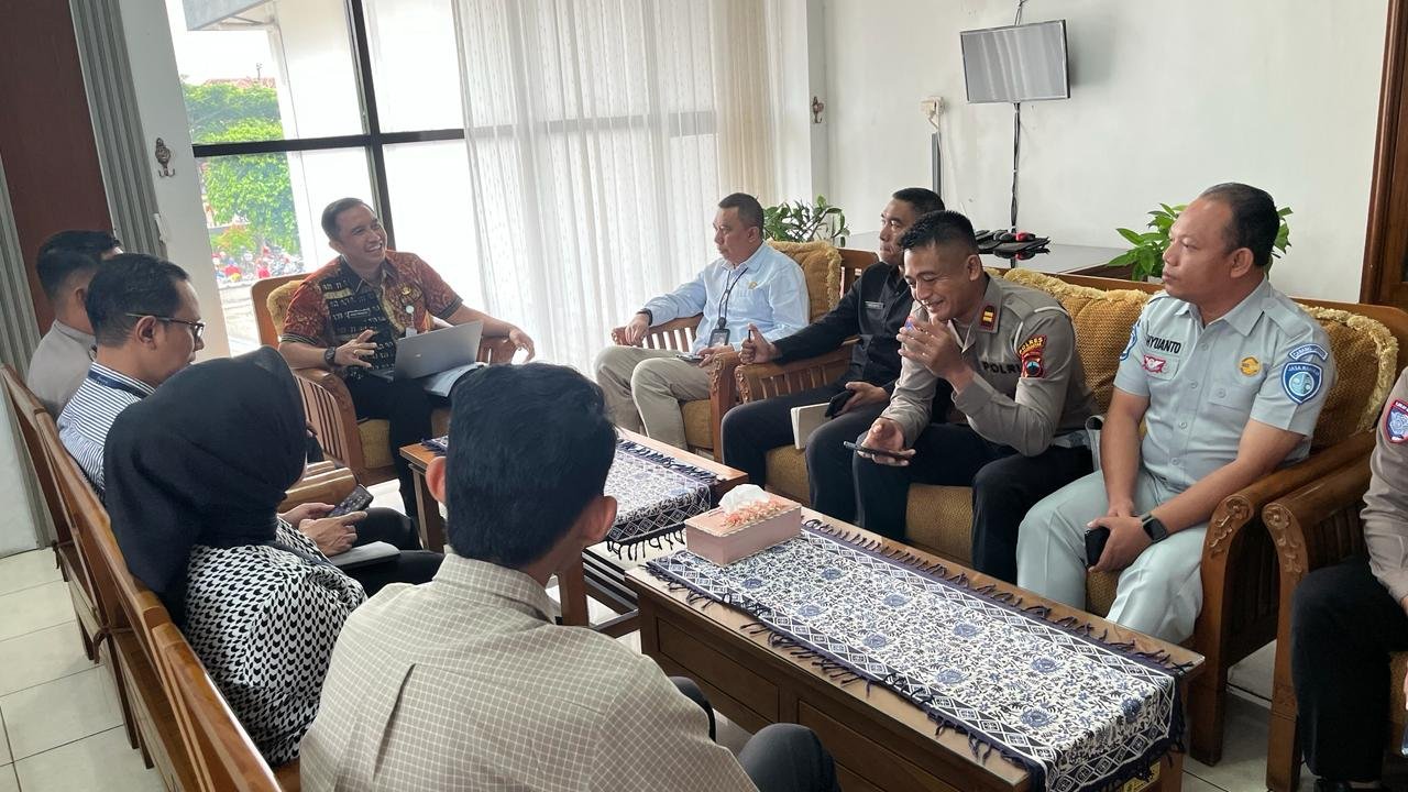 Jasa Raharja Sukoharjo Sinergi Tim Pembina Samsat Karanganyar, Siapkan Layanan Malam dan Program Simpatik Selama Ramadan