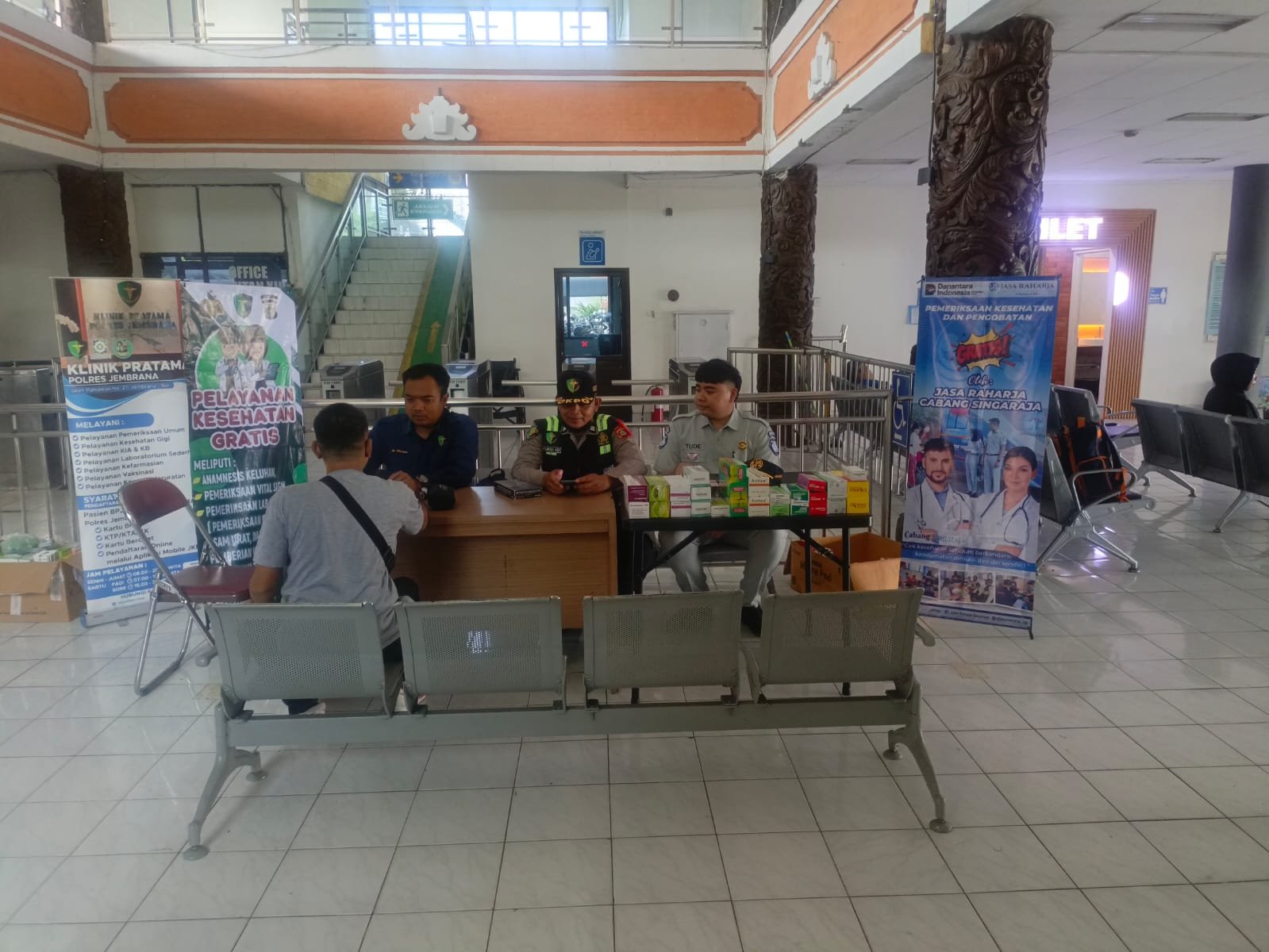 Jasa Raharja Singaraja dan Dokkes Polres Jembrana Laksanakan MUKL dalam Rangka Arus Balik Mudik Lebaran di Pelabuhan Gilimanuk