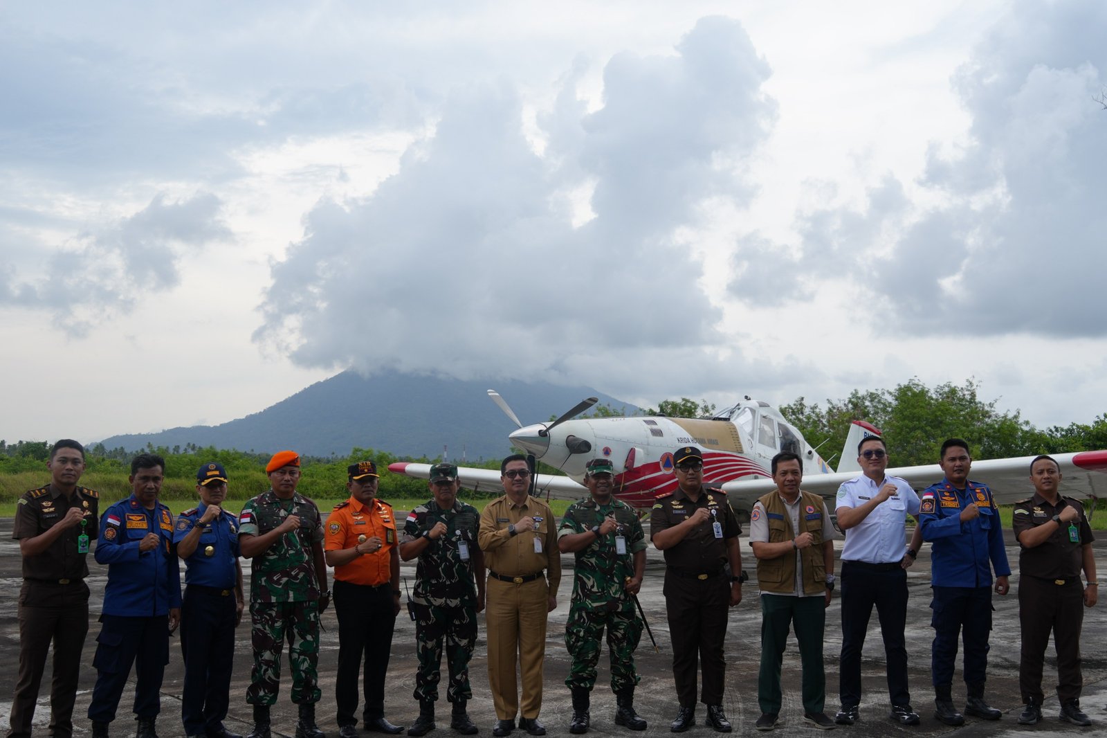 Tangani Karhutla, Pemkab Natuna Terapkan Modifikasi Cuaca dan Water Bombing