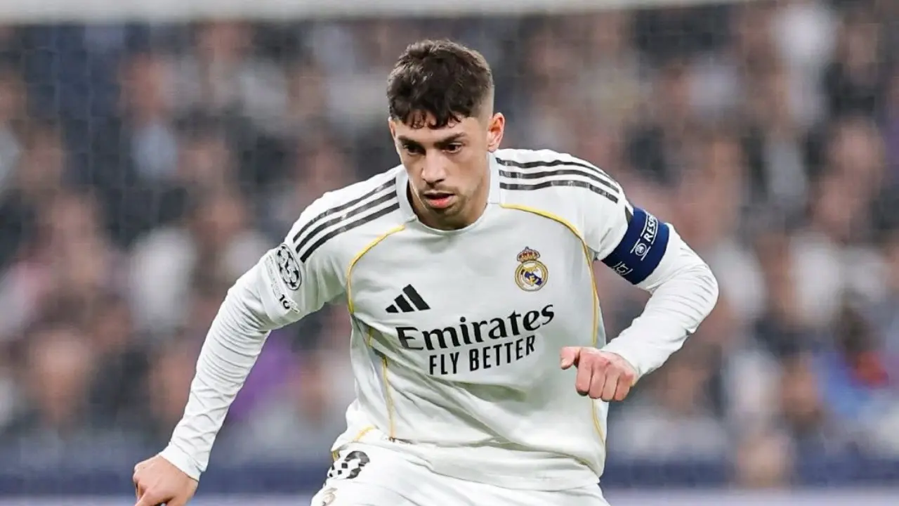 Hat-trick Valverde Bawa Real Madrid Hancurkan Manchester City 3-0