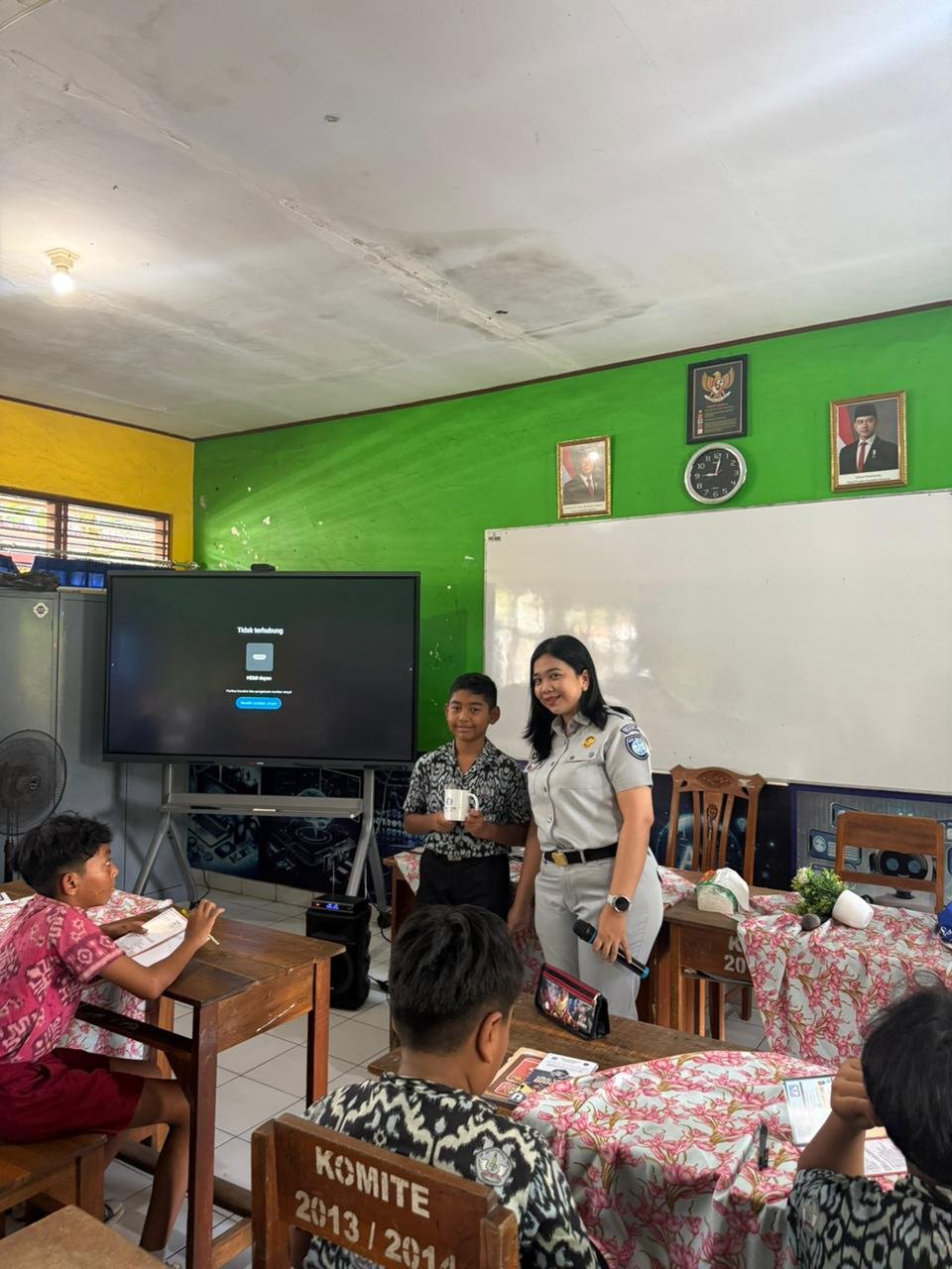 Jasa Raharja Wilayah Bali Bersama Stakeholder Terkait Gelar Pembinaan dan Penyuluhan Keselamatan Lalu Lintas di Denpasar