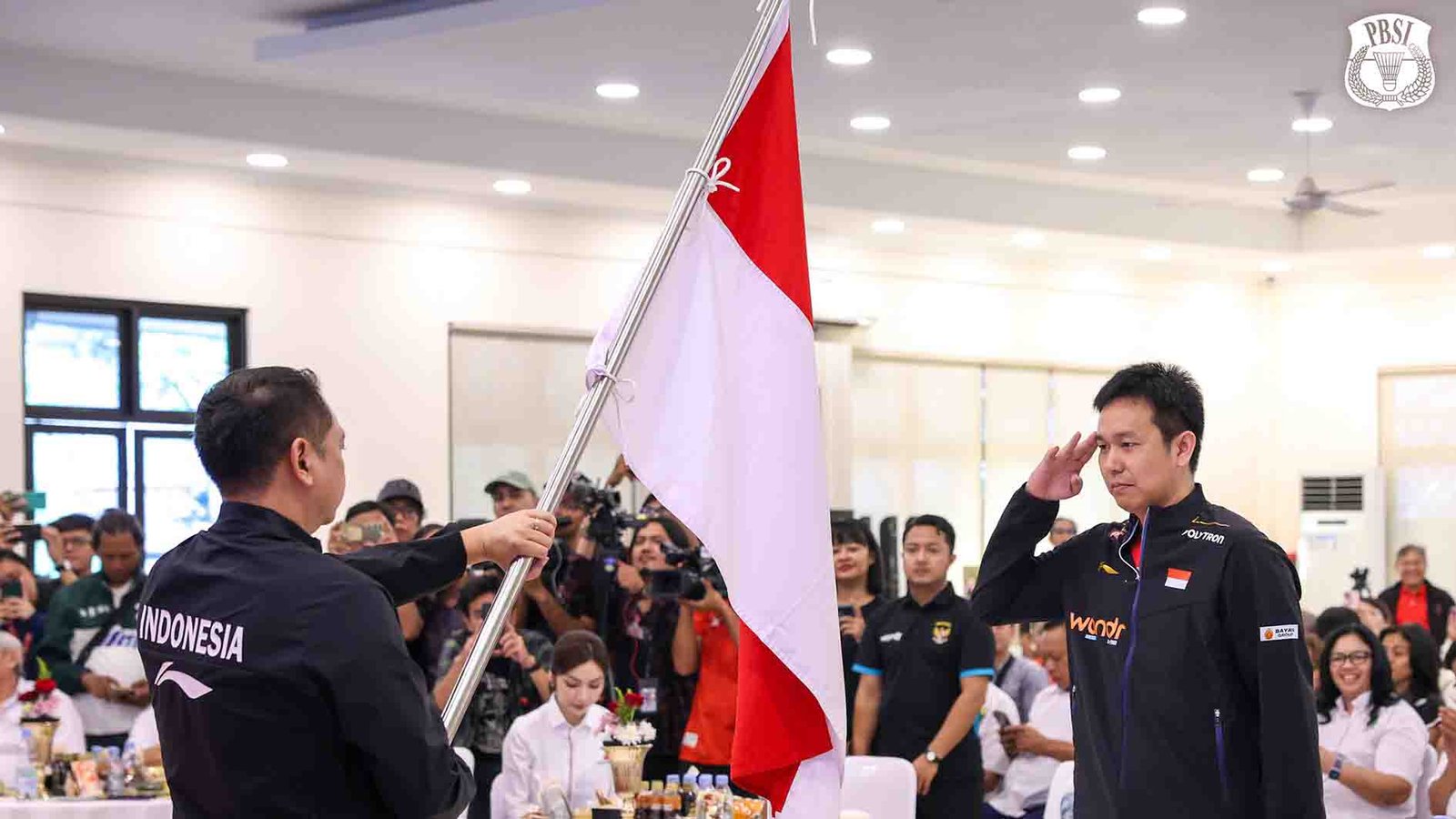 PBSI Lepas Tim Indonesia ke Piala Thomas & Uber 2026, Target Harumkan Nama Bangsa