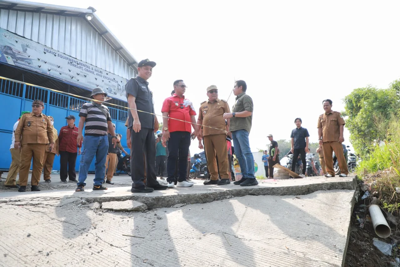 Jalan Ambles Jalur CBL Bekasi Akan Diperbaiki, Kendaraan Berat Jadi Sorotan