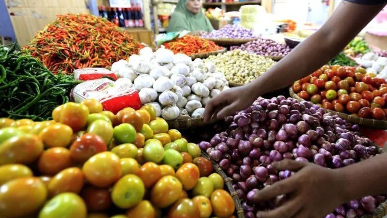 Update Harga Pangan Hari Ini: Cabai Rawit Rp61 Ribu, Beras dan Daging Stabil