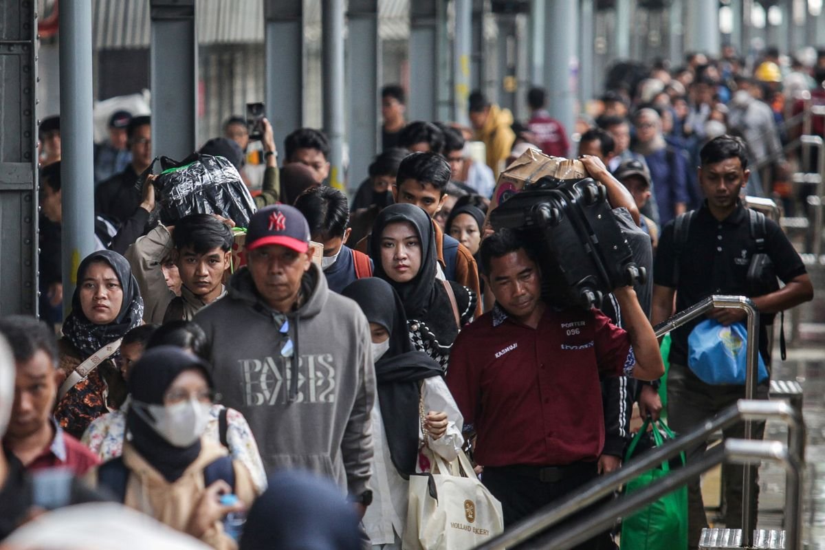 Pasar Senen Jadi Stasiun Terpadat, Lampaui Gambir dan Gubeng di 2026