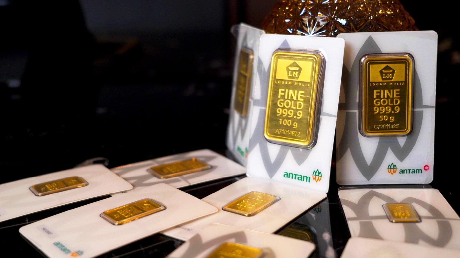 Harga Emas Antam Rabu Ini Melemah, Buyback Juga Ikut Turun