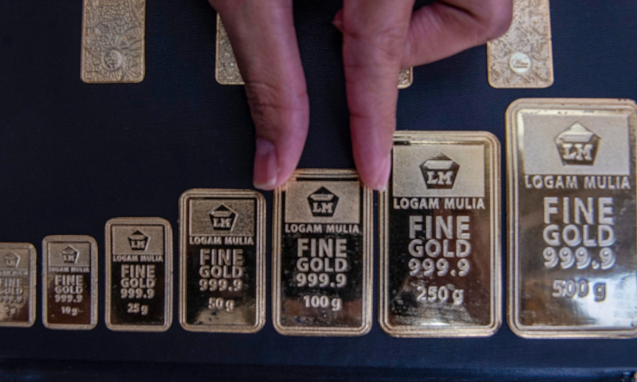 Harga Emas Pegadaian Hari Ini Stabil, Antam Bertahan di Rp2,839 Juta per Gram