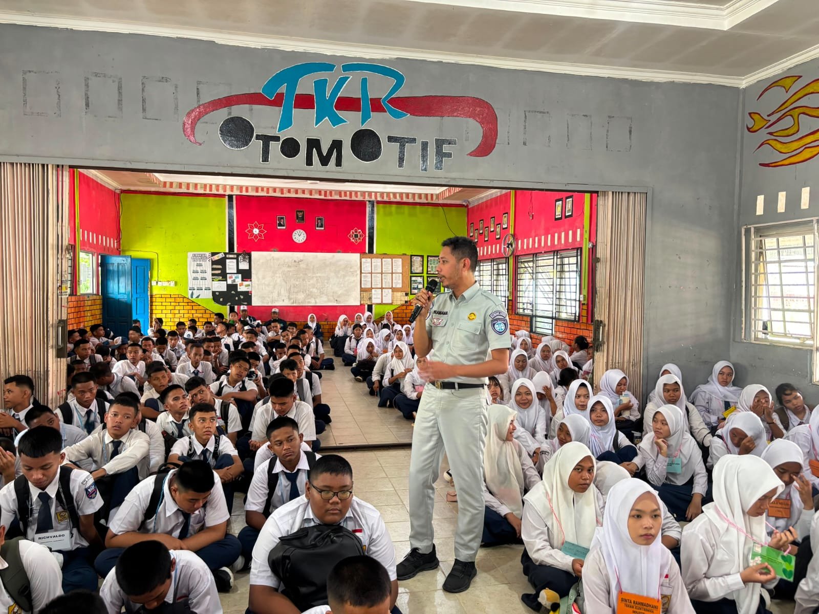 Jasa Raharja Gelar Kegiatan PPKL di SMK Negeri 1 Tanjung Uban