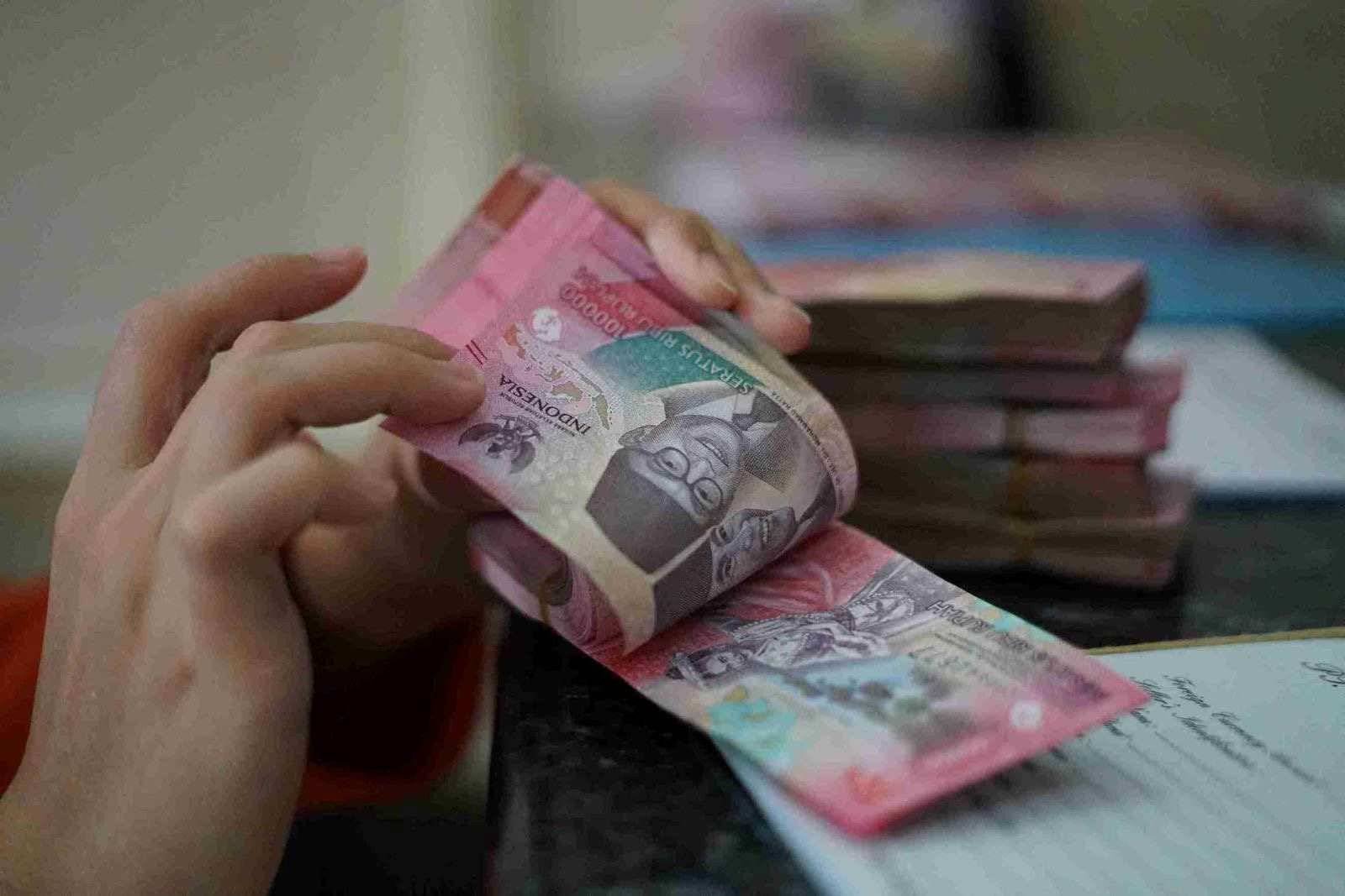 Rupiah Menguat ke Rp17.950 per Dolar AS pada Perdagangan Jumat Pagi