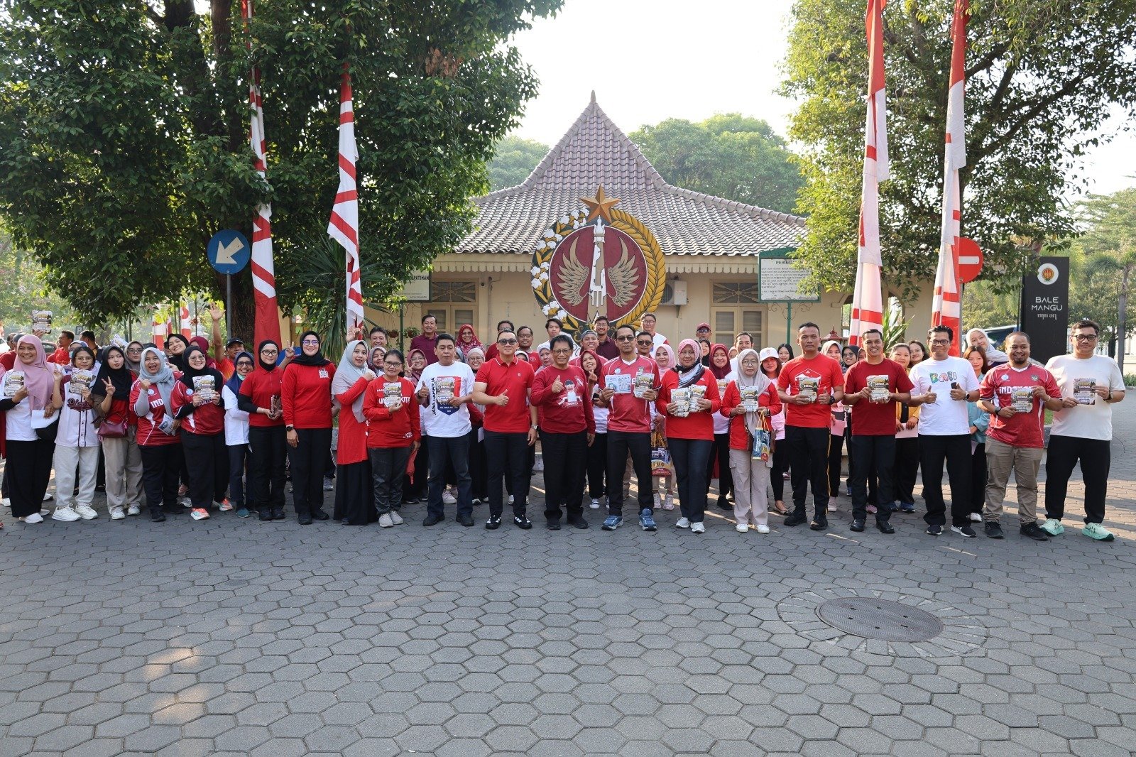 Sambut HUT ke-81 RI, Tim Pembina Samsat DIY Ajak Masyarakat Sosialisasikan Pembebasan Denda Pajak Kendaraan