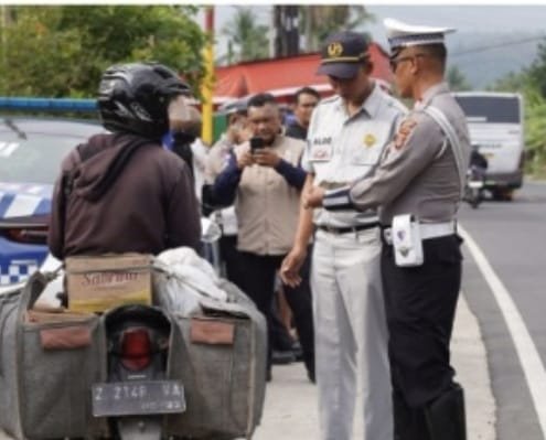 Operasi Gabungan Tim Pembina Samsat Kabupaten Pangandaran Untuk Meningkatkan Kepatuhan Wajib Pajak Dan Kesadaran Keselamatan Berlalu Lintas
