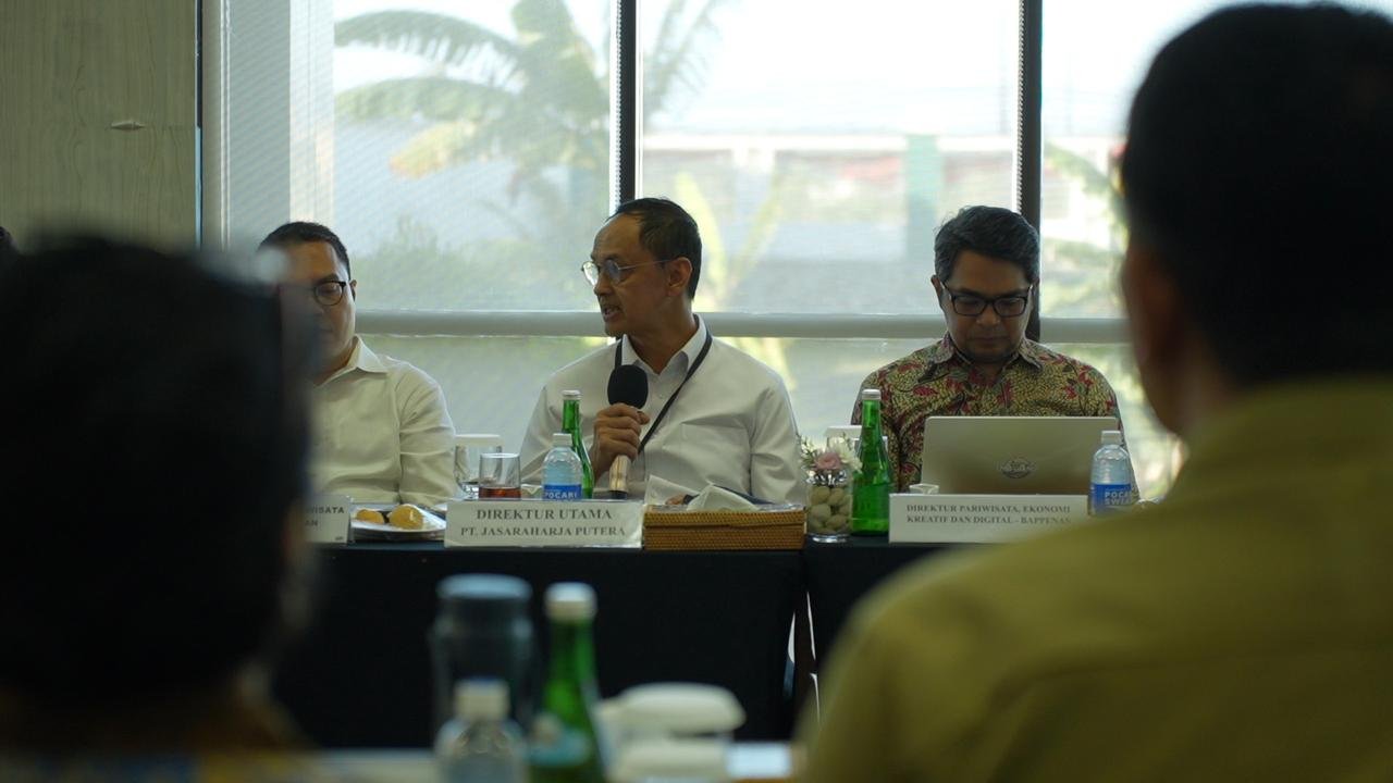 Perkuat Tata Kelola Risiko Pariwisata, Jasaraharja Putera Hadir dalam Rapat Koordinasi Penanganan Pasca Kebakaran Desa Adat Sade Perkuat Tata Kelola Risiko Pariwisata, Jasaraharja Putera Hadir dalam Rapat Koordinasi Penanganan Pasca Kebakaran Desa Adat Sade
