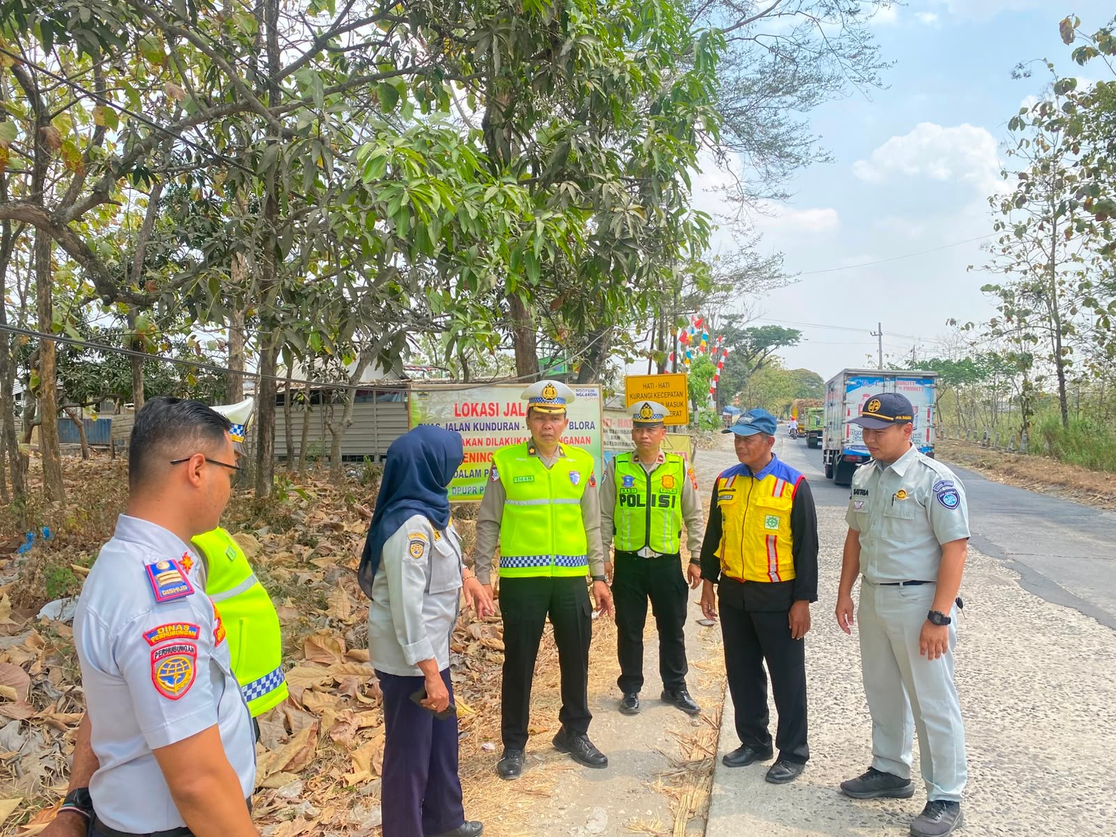 Jasa Raharja Blora Dampingi Survey Jalur Ditlantas Polda Jateng untuk Perkuat Keselamatan Pengguna Jalan Jasa Raharja Blora Dampingi Survey Jalur Ditlantas Polda Jateng untuk Perkuat Keselamatan Pengguna Jalan