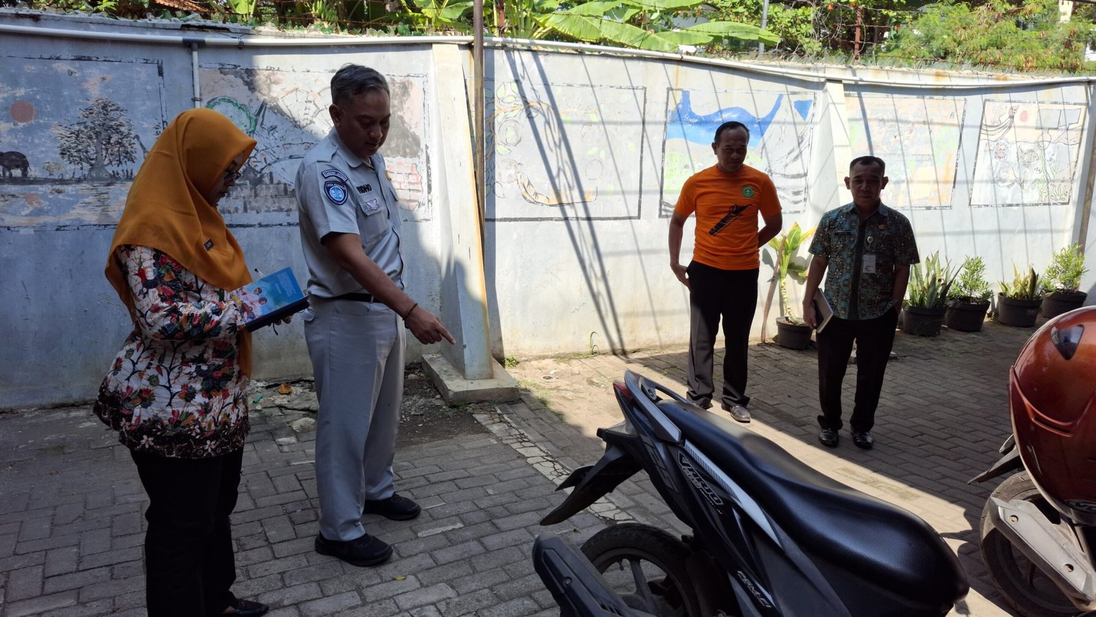 Tim Pembina Samsat Pekalongan Gelar GADIS PANTURA di Lingkungan Sekolah Kota Pekalongan