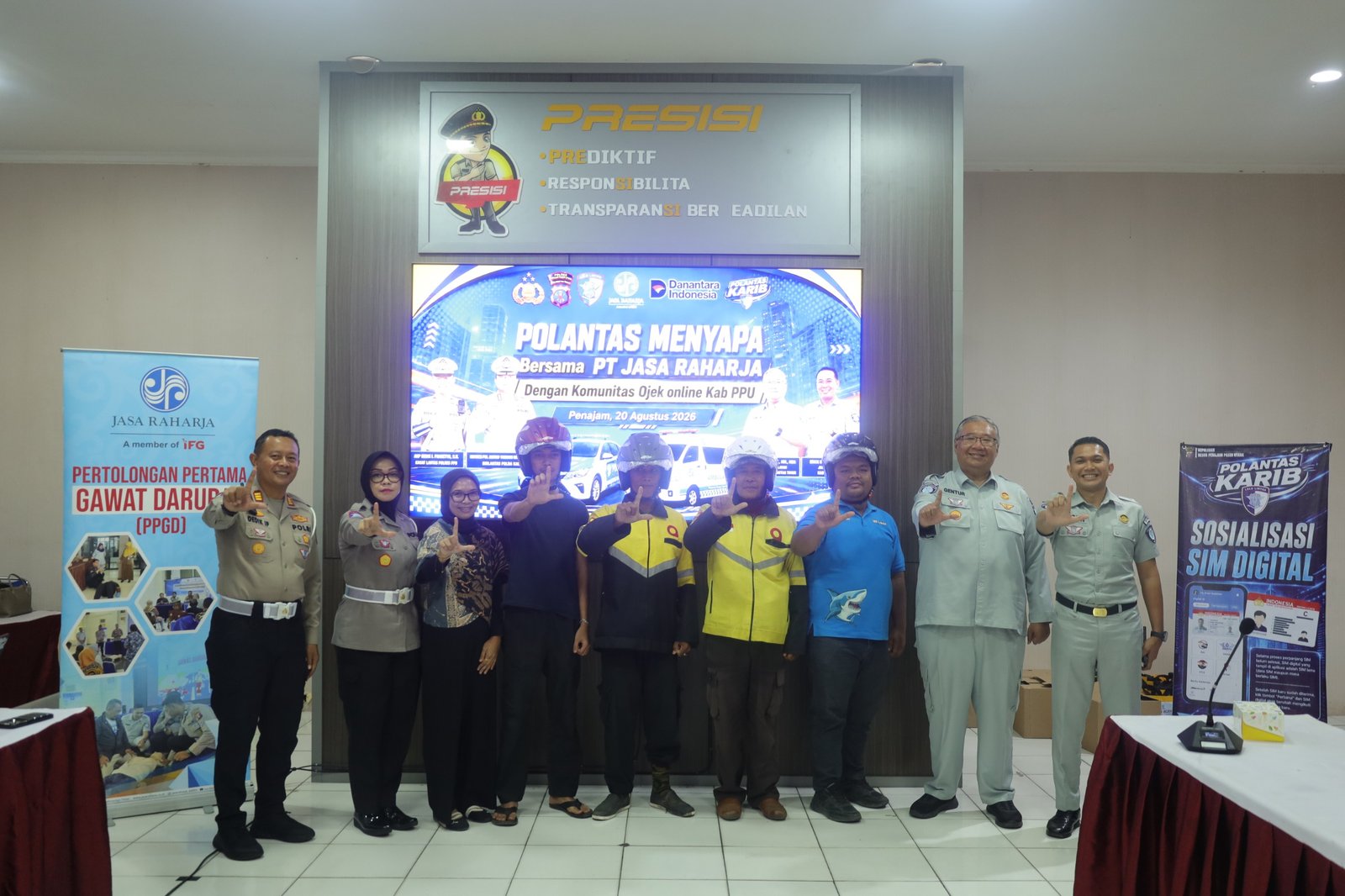 Jasa Raharja Perkuat Keselamatan Pengemudi Ojek Online di PPU melalui Safety Campaign, MUKL dan PPGD Jasa Raharja Perkuat Keselamatan Pengemudi Ojek Online di PPU melalui Safety Campaign, MUKL dan PPGD