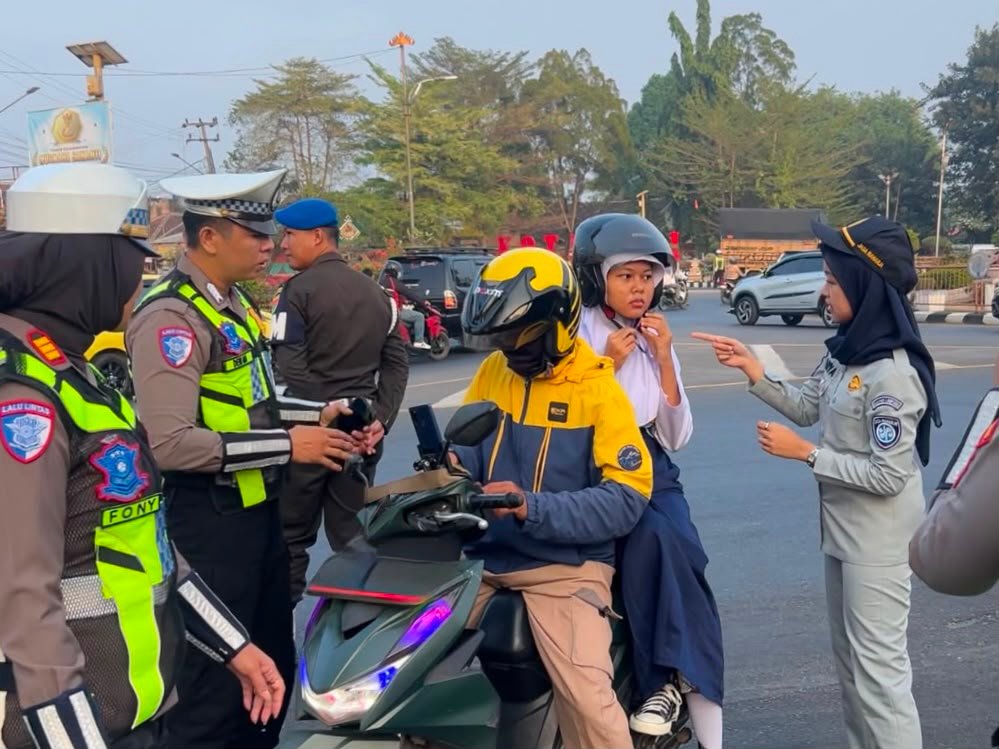 Jasa Raharja Bersama Tim Gabungan Gelar Opsgab di Kotabumi, Dorong Kepatuhan Berlalu Lintas dan Pajak Kendaraan