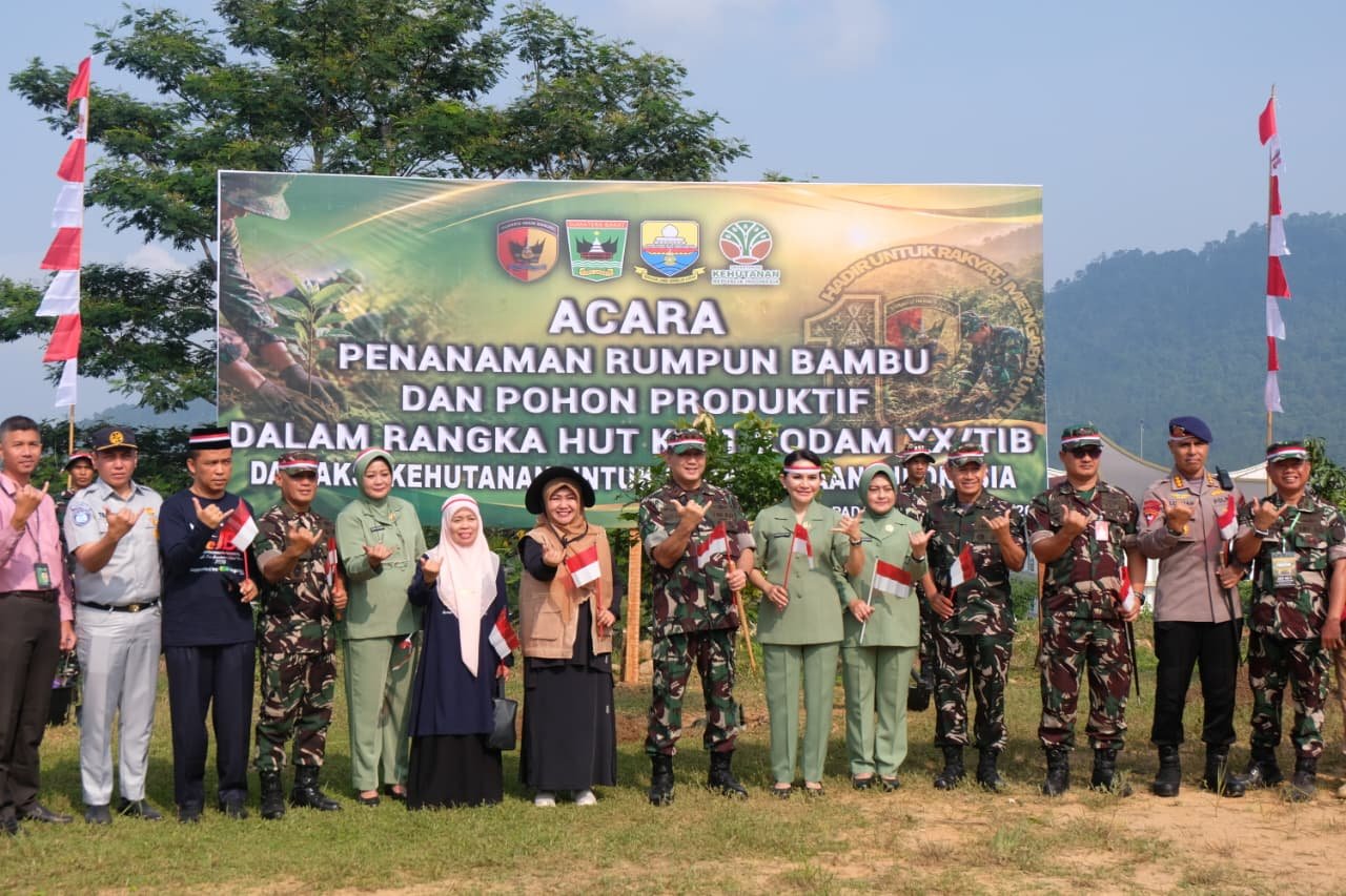 Jasa Raharja Sumbar Dukung Penghijauan dalam Penanaman Serentak HUT ke-1 Kodam XX/TIB