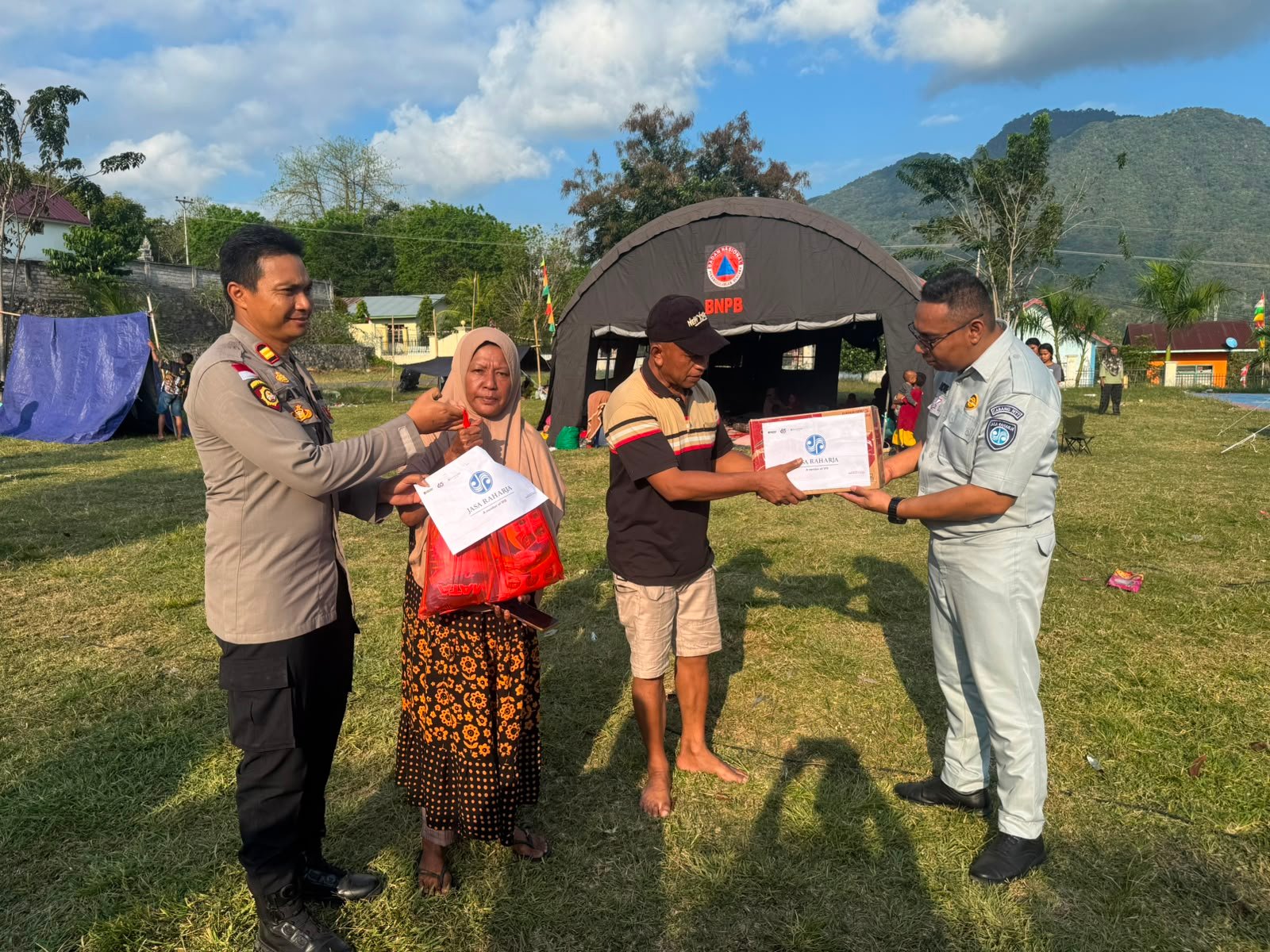 Maknai Kemerdekaan, Jasa Raharja Hadir dalam Kepedulian bagi Sesama Terdampak Bencana NTT Maknai Kemerdekaan, Jasa Raharja Hadir dalam Kepedulian bagi Sesama Terdampak Bencana NTT