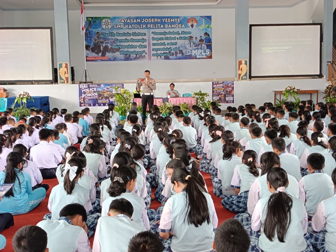 Tingkatkan Kesadaran Pelajar Berlalu Lintas, Jasa Raharja Palopo Gelar  PPKL dan Safety Campaign di SMP Katolik Pelita Bangsa