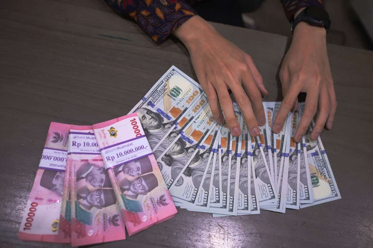 Rupiah Menguat ke Rp17.873 per Dolar AS, Dipicu Data Inflasi Produsen AS
