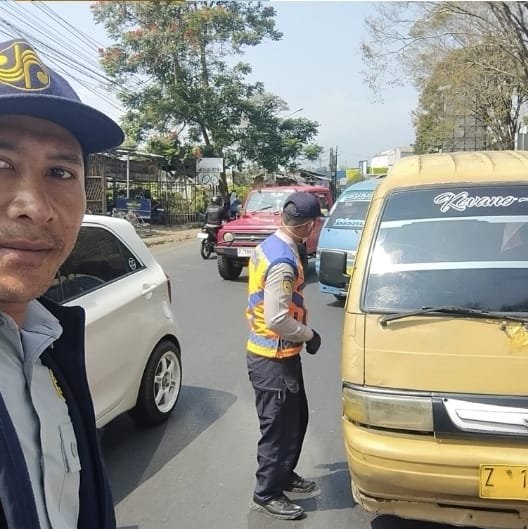 Jasa Raharja Bersama Tim Pembina Samsat Garut Gelar Operasi Gabungan di Kerkof