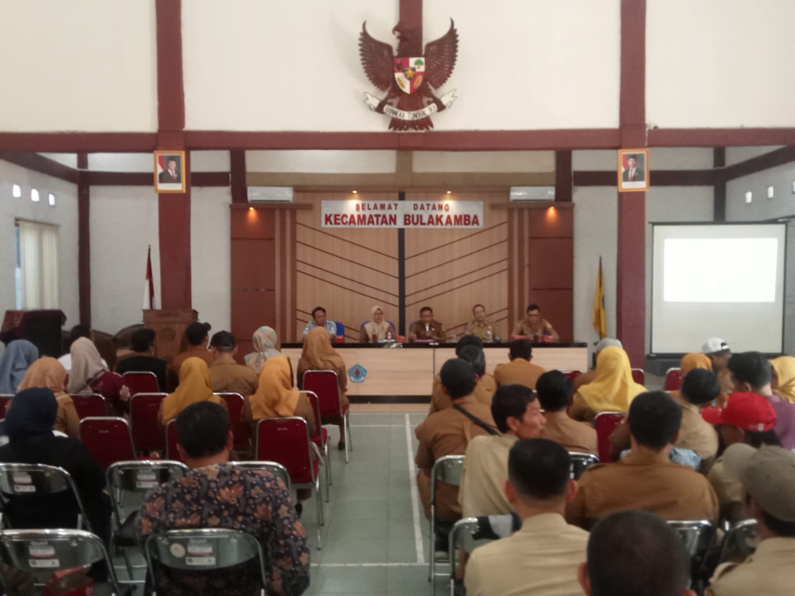 Tim Pembina Samsat Brebes Sosialisasikan Program Sengkuyung di Kecamatan Bulakamba Tim Pembina Samsat Brebes Sosialisasikan Program Sengkuyung di Kecamatan Bulakamba