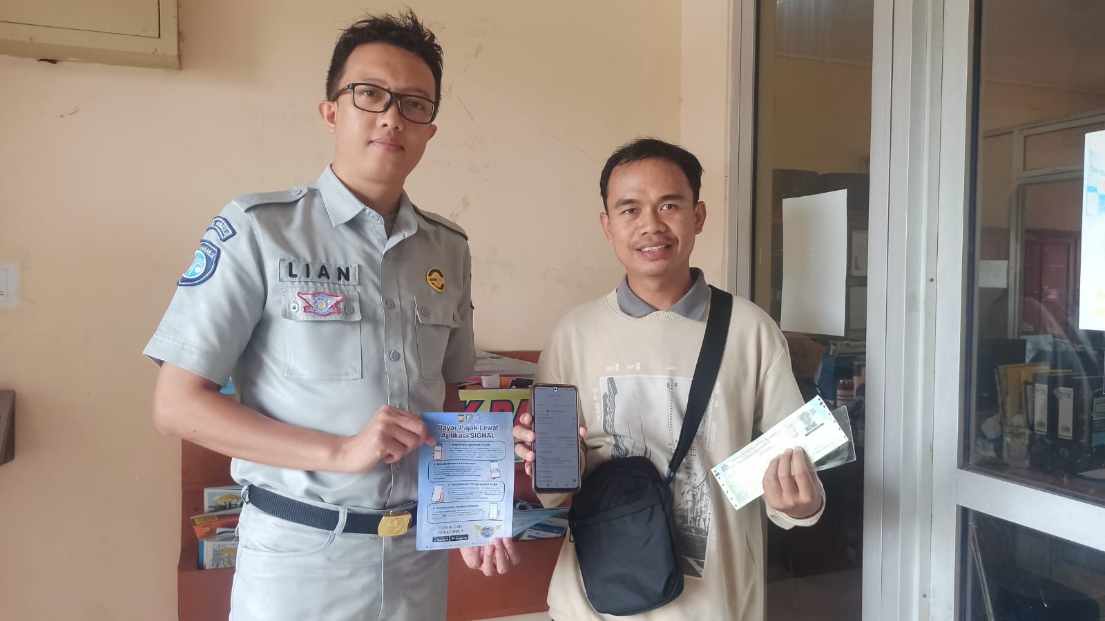 Jasa Raharja Curup Perkenalkan SIGNAL dan Aplikasi JASFRÉN kepada Wajib Pajak Jasa Raharja Curup Perkenalkan SIGNAL dan Aplikasi JASFRÉN kepada Wajib Pajak