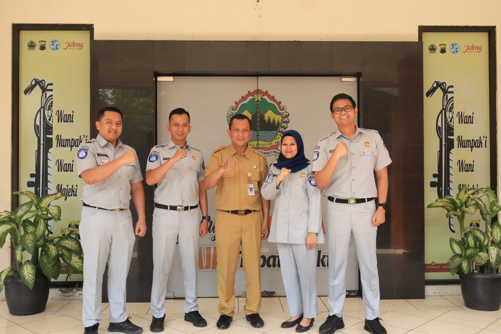 Jasa Raharja Jawa Tengah Kunjungi Samsat Grobogan, Perkuat Sinergi dan Pelayanan kepada Masyarakat Jasa Raharja Jawa Tengah Kunjungi Samsat Grobogan, Perkuat Sinergi dan Pelayanan kepada Masyarakat