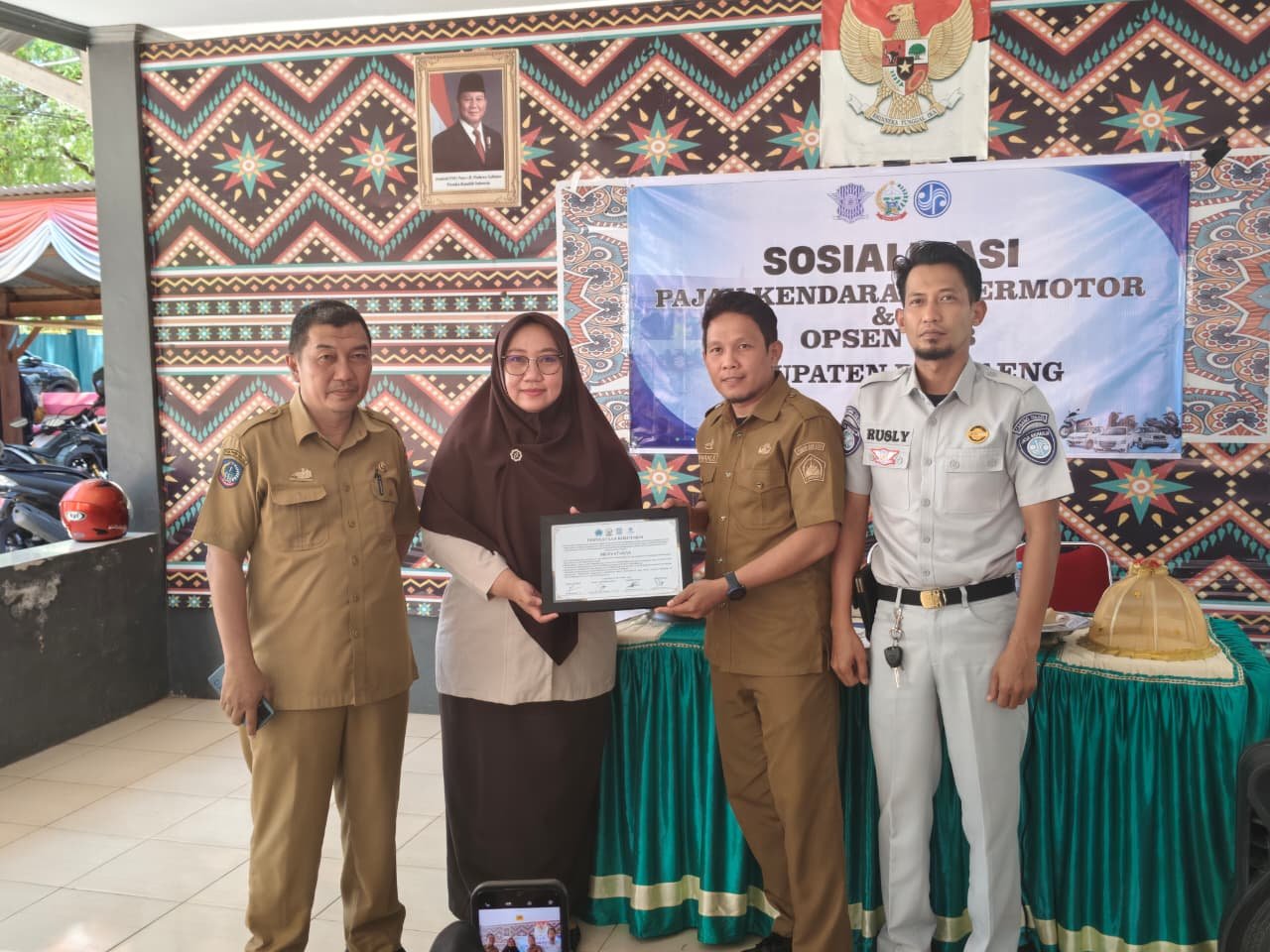 Komitmen Bersama di Bonto Atu: Pajak Taat, Berkendara Aman, Masyarakat Sejahtera Komitmen Bersama di Bonto Atu: Pajak Taat, Berkendara Aman, Masyarakat Sejahtera