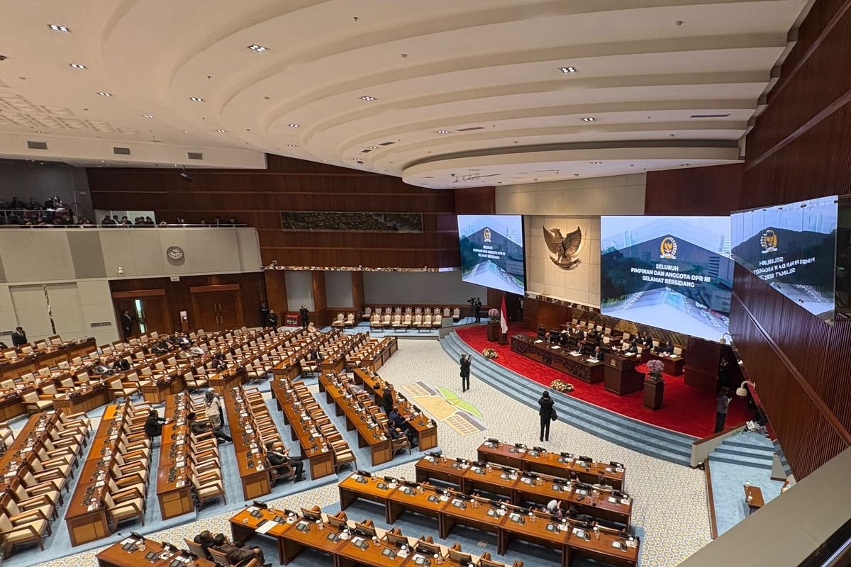 DPR Sahkan UU Reforma Agraria dalam Rapat Paripurna DPR Sahkan UU Reforma Agraria dalam Rapat Paripurna