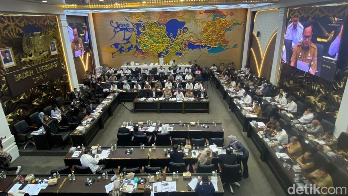 Baleg DPR Setujui RUU Reforma Agraria, BRAN Bakal Berada di Bawah Presiden Baleg DPR Setujui RUU Reforma Agraria, BRAN Bakal Berada di Bawah Presiden