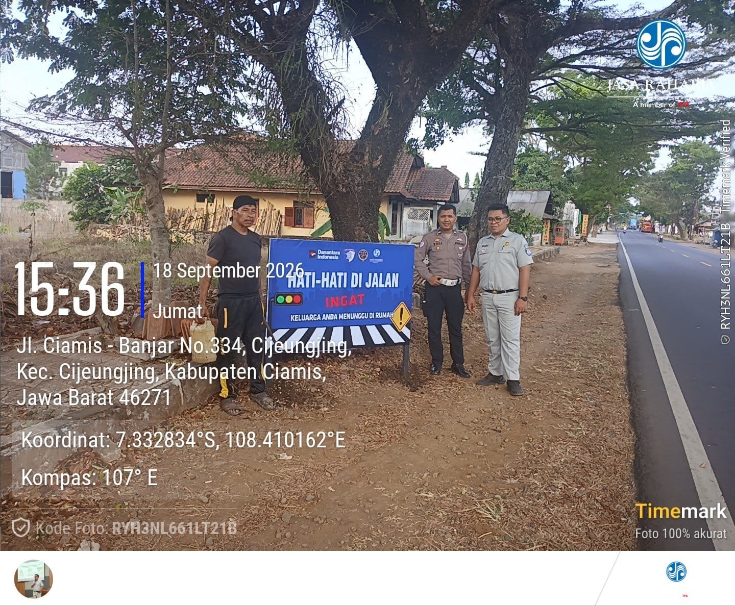 Jasa Raharja Cabang Tasikmalaya Laksanakan Aksi Simpatik dan Pemasangan Spanduk Himbauan Keselamatan di Titik Rawan Kecelakaan Jasa Raharja Cabang Tasikmalaya Laksanakan Aksi Simpatik dan Pemasangan Spanduk Himbauan Keselamatan di Titik Rawan Kecelakaan
