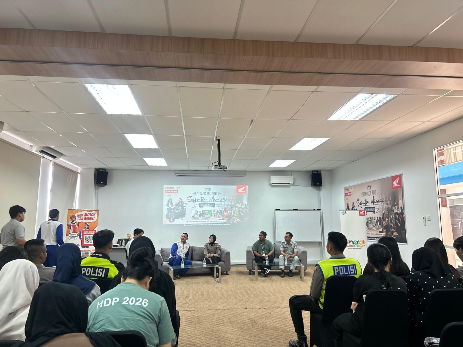 Tekan Angka Kecelakaan Lalu Lintas, PT. Jasa Raharja (Persero) Dorong Mahasiswa Batam Tourism Polytechnic Jadi Pelopor Keselamatan Berkendara