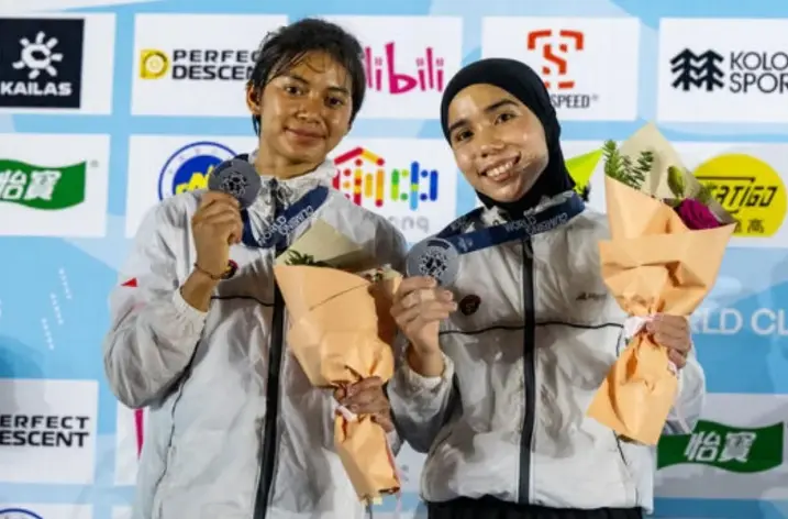 Kadek Adi Asih/Raji’ah Sallsabillah Raih Perak Speed Relay di Chongqing Kadek Adi Asih/Raji’ah Sallsabillah Raih Perak Speed Relay di Chongqing