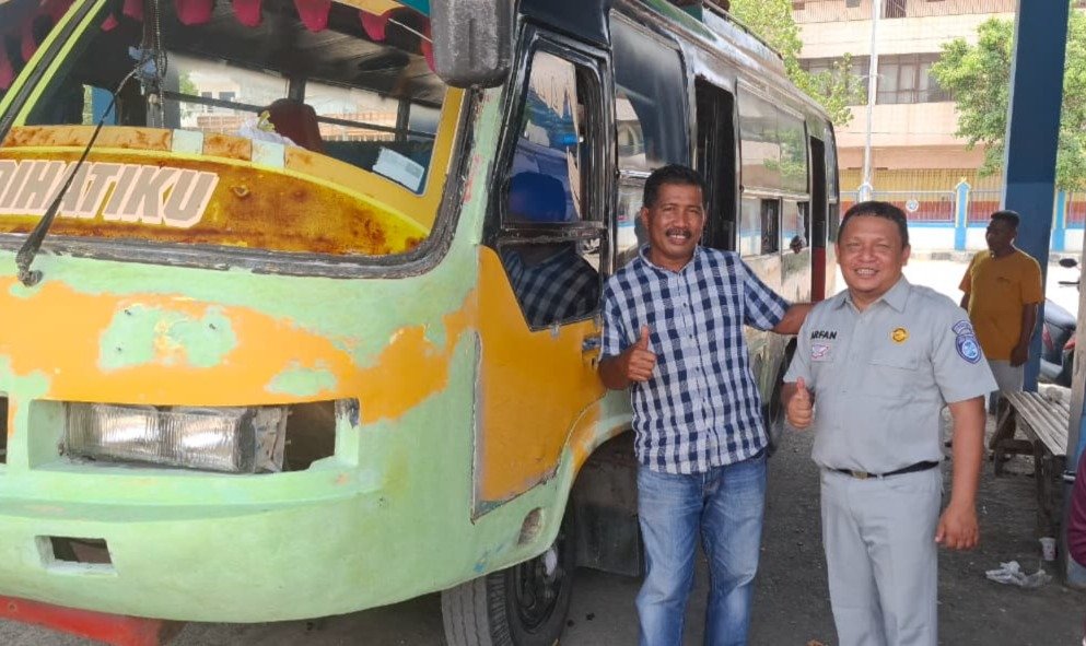Tingkatkan Kesadaran Pembayaran IWKBU, Jasa Raharja Cabang Bima Lukan DTD di Terminal Dara Tingkatkan Kesadaran Pembayaran IWKBU, Jasa Raharja Cabang Bima Lukan DTD di Terminal Dara