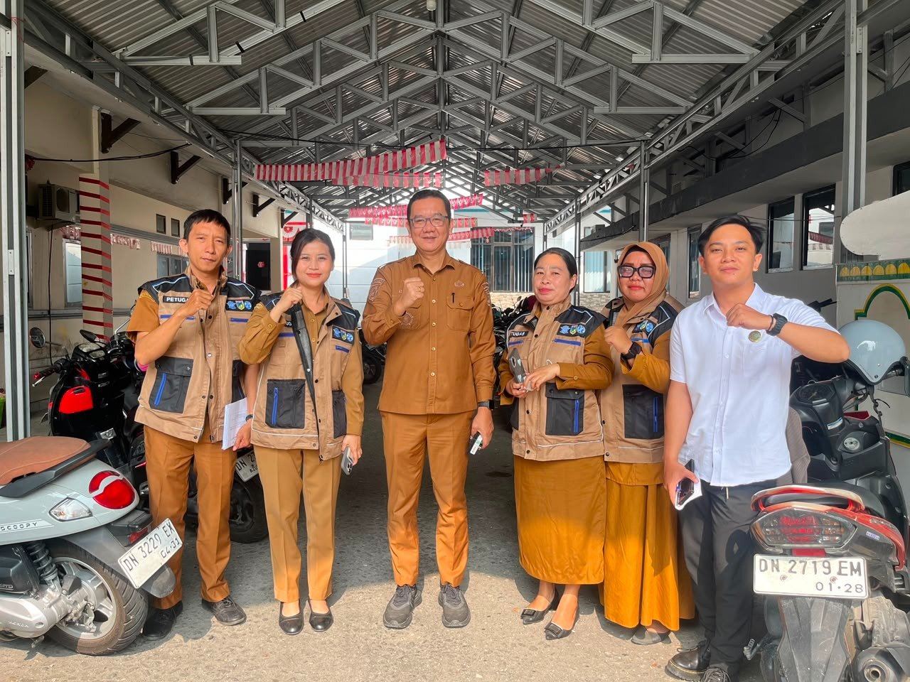 Jasa Raharja Laksanakan Kegiatan SIGAP dan Aksi Tempel-Tempel di BAPELITBANGDA Poso Jasa Raharja Laksanakan Kegiatan SIGAP dan Aksi Tempel-Tempel di BAPELITBANGDA Poso