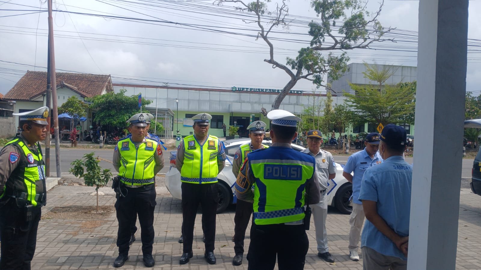 Jasa Raharja Dorong Kepatuhan Pajak Kendaraan melalui Operasi Gabungan SIGAP di Kulon Progo Jasa Raharja Dorong Kepatuhan Pajak Kendaraan melalui Operasi Gabungan SIGAP di Kulon Progo