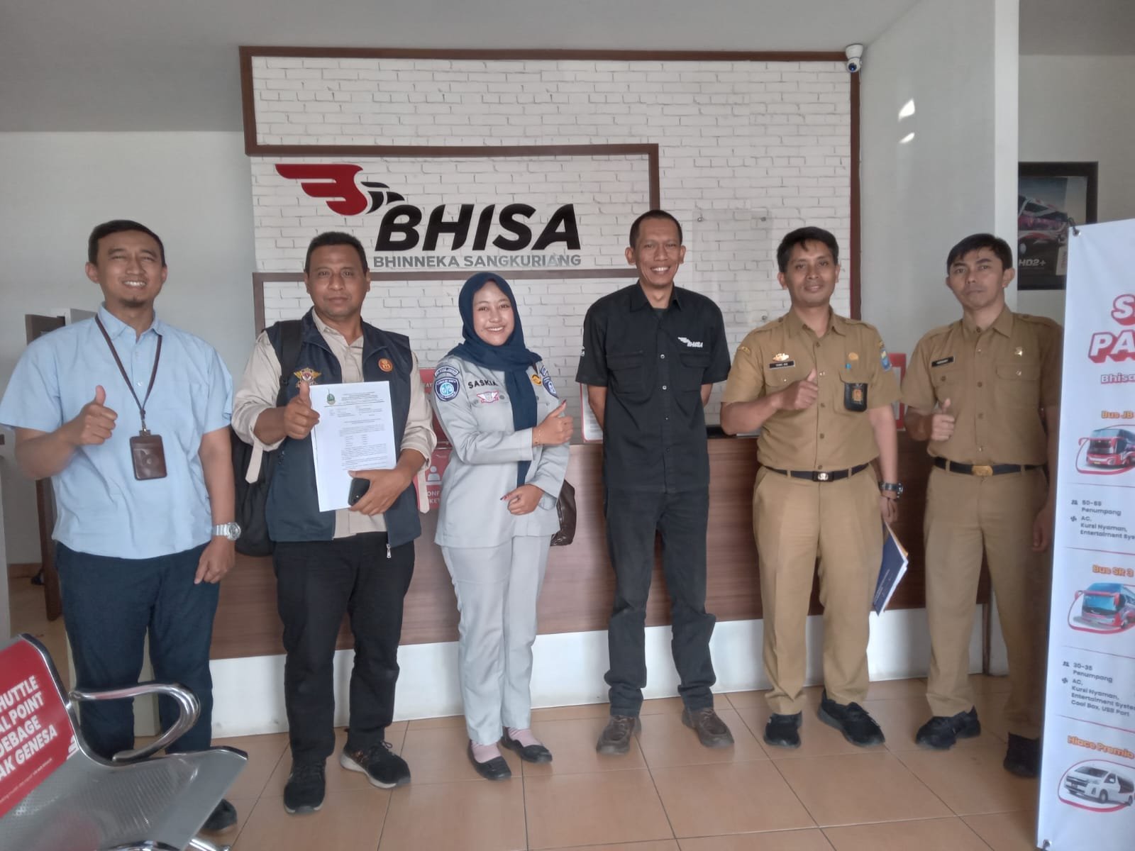 Jasa Raharja Bandung Bersama Tim Pembina Samsat Soekarno Hatta Gelar Operasi Khusus Samsat Jasa Raharja Bandung Bersama Tim Pembina Samsat Soekarno Hatta Gelar Operasi Khusus Samsat