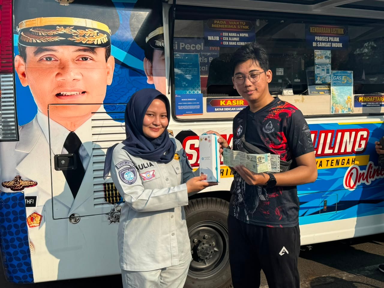 Jasa Raharja Semarang Dukung Samsat Keliling di CFD Simpang Lima, Perluas Edukasi Jateng Bebas Jasa Raharja Semarang Dukung Samsat Keliling di CFD Simpang Lima, Perluas Edukasi Jateng Bebas