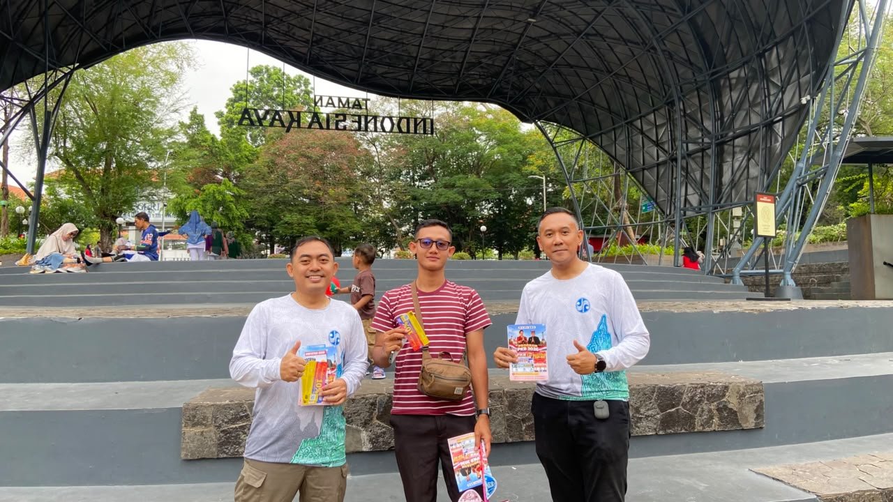Tim Pembina Samsat II Semarang Hadirkan Layanan Samsat Keliling, Jasa Raharja Semarang Edukasi Manfaat SWDKLLJ Tim Pembina Samsat II Semarang Hadirkan Layanan Samsat Keliling, Jasa Raharja Semarang Edukasi Manfaat SWDKLLJ