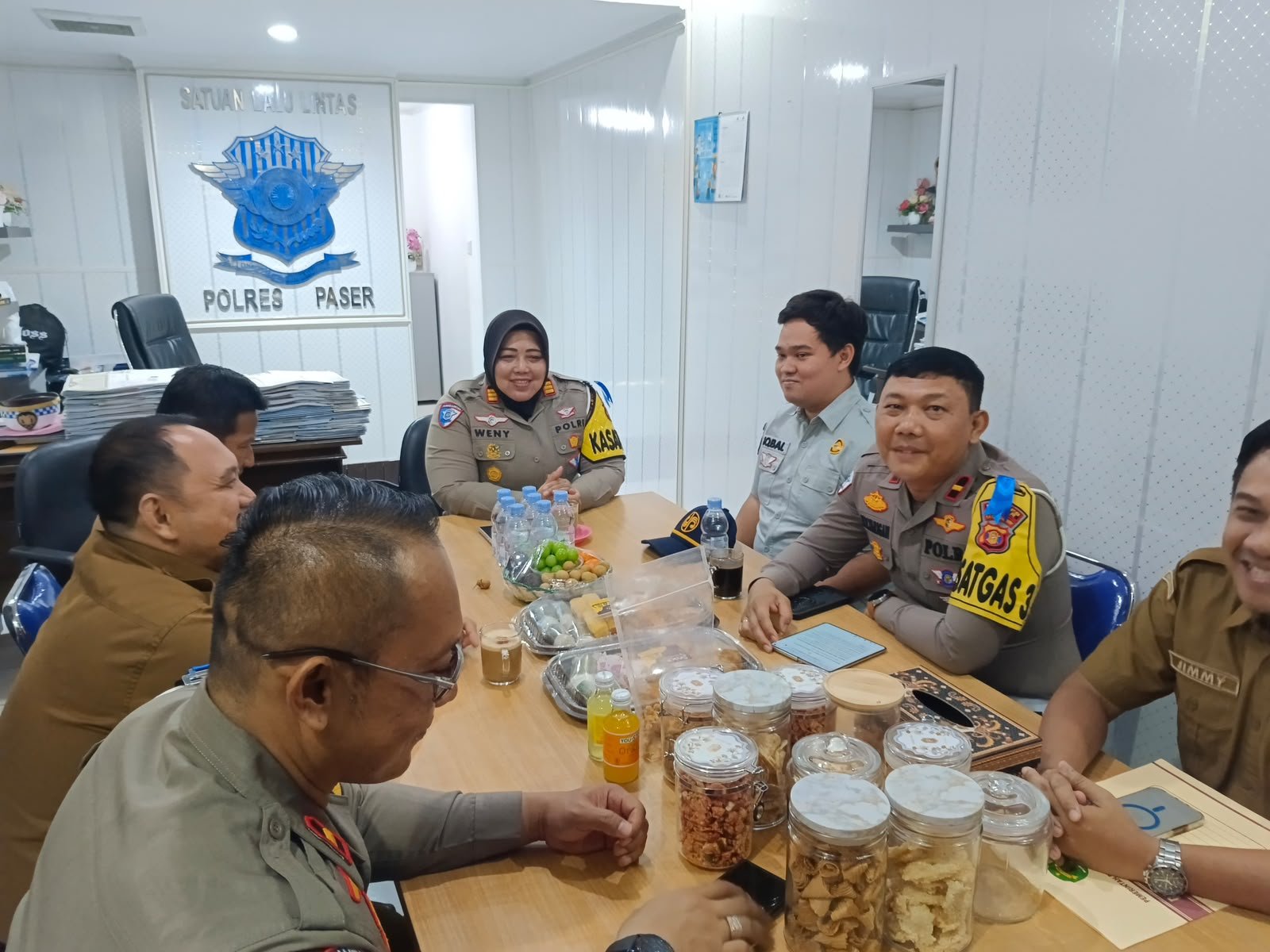 Dorong Kolaborasi Lintas Sektor, Jasa Raharja Dukung FLLAJ untuk Tingkatkan Keselamatan Lalu Lintas di Paser Dorong Kolaborasi Lintas Sektor, Jasa Raharja Dukung FLLAJ untuk Tingkatkan Keselamatan Lalu Lintas di Paser